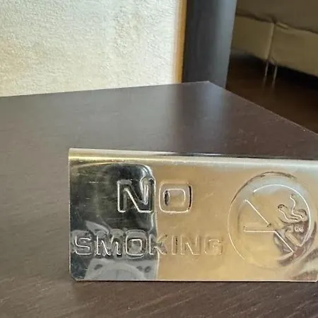 Royal Towers Thea Apartment, Modern Renovated Bathroom Apartament *