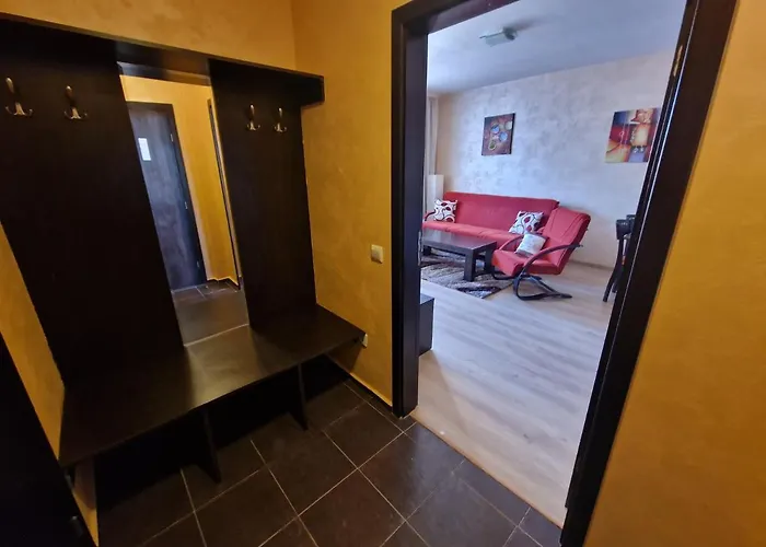 Royal Towers Thea Apartment, Modern Renovated Bathroom Apartment Bansko